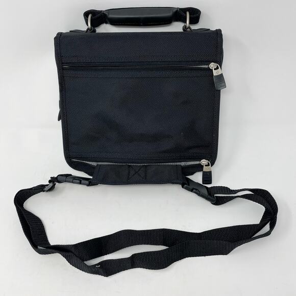 Samsonite Portable In-Car DVD Player Mounting Case - Picture 4 of 6